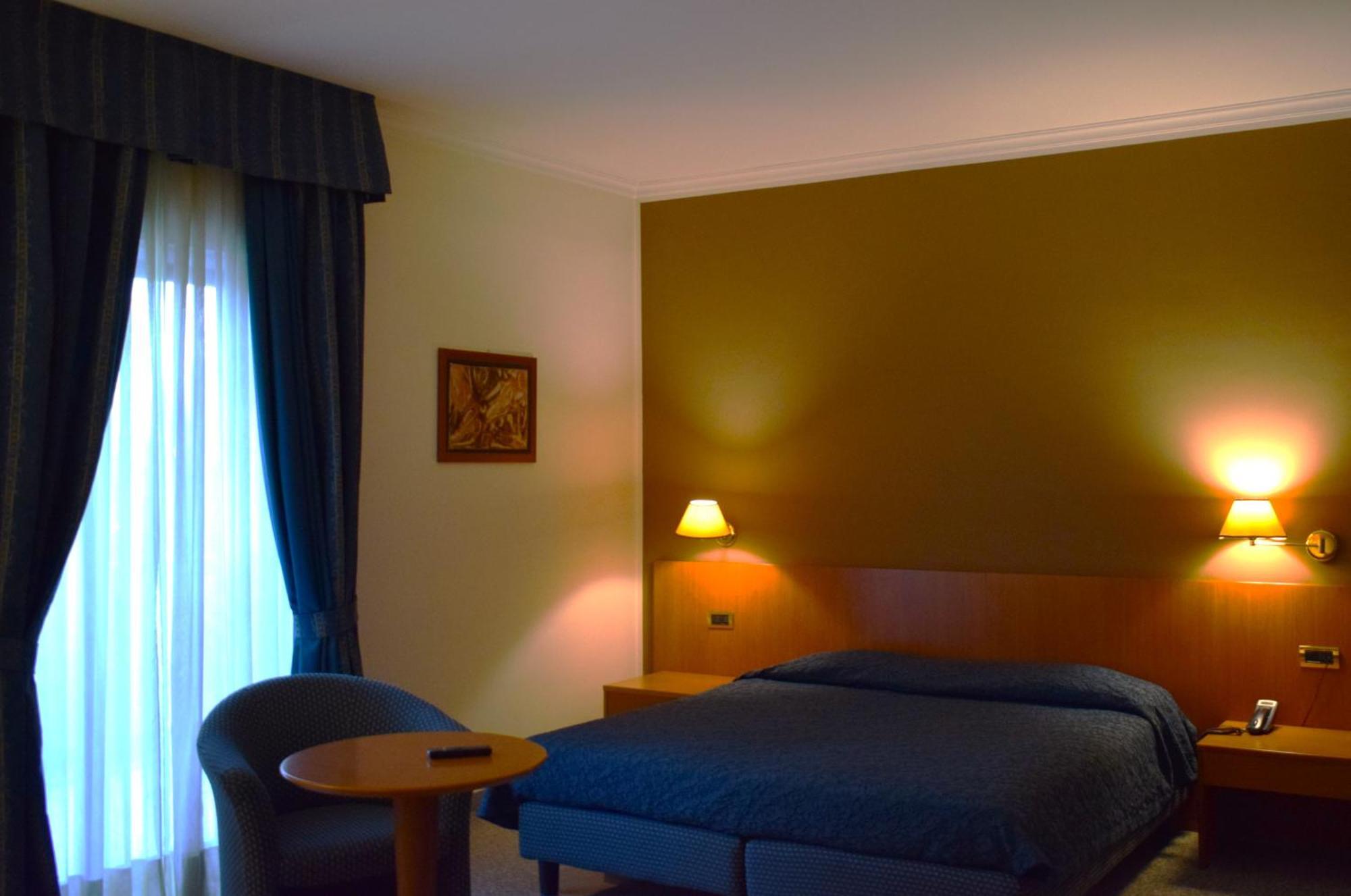 Hotel 90 Capurso Extérieur photo
